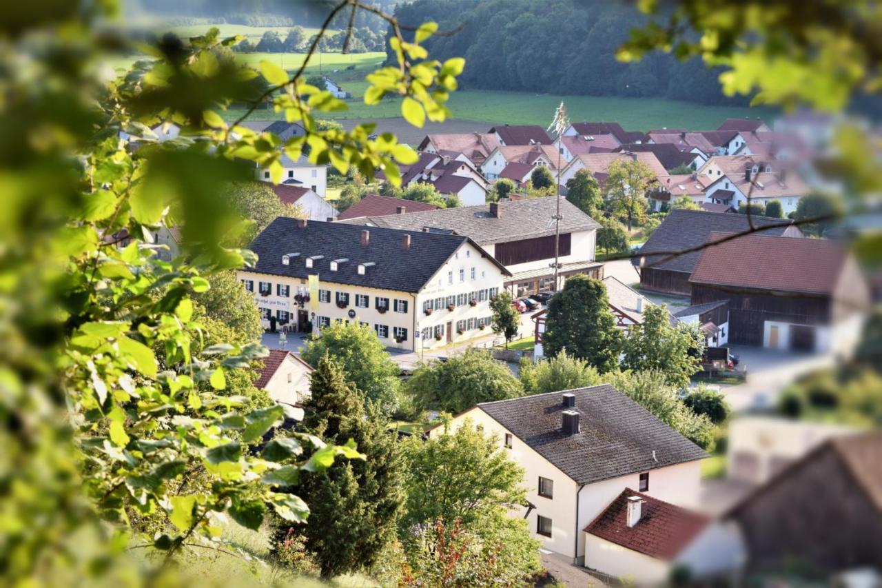 Hotel Zum Braeu キンディング エクステリア 写真