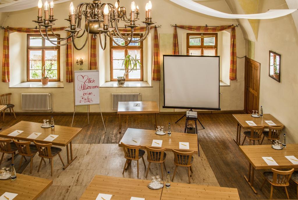 Hotel Zum Braeu キンディング エクステリア 写真