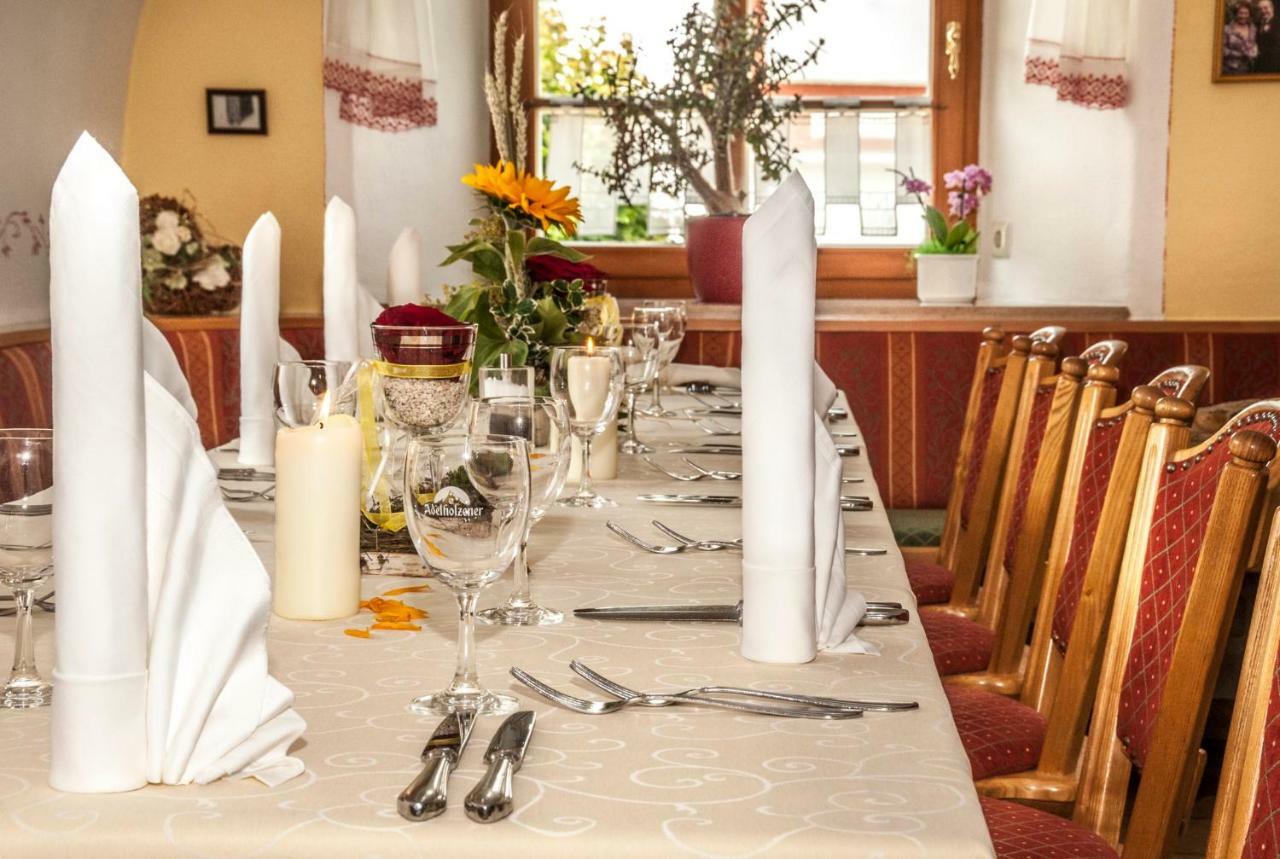 Hotel Zum Braeu キンディング エクステリア 写真
