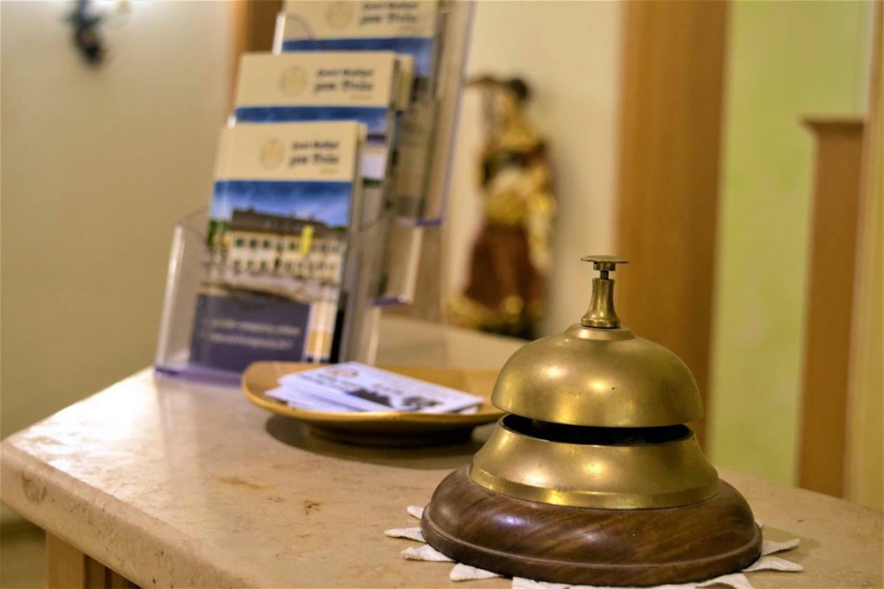 Hotel Zum Braeu キンディング エクステリア 写真