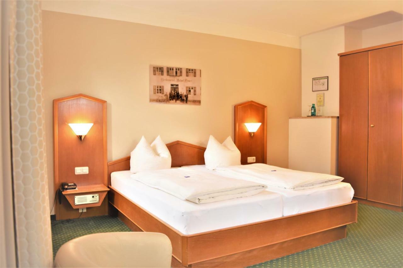 Hotel Zum Braeu キンディング エクステリア 写真