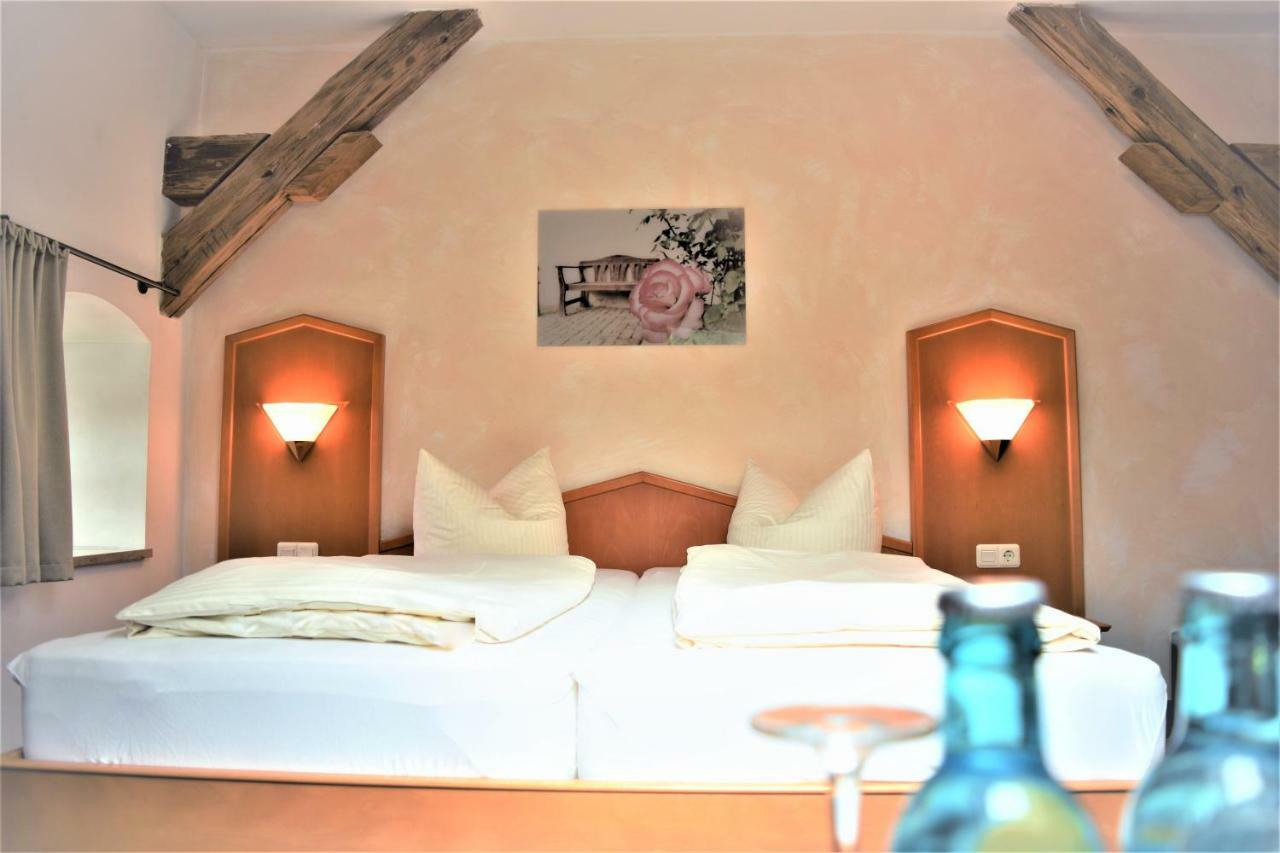 Hotel Zum Braeu キンディング エクステリア 写真