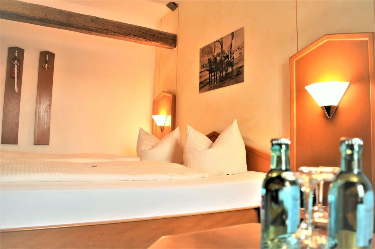 Hotel Zum Braeu キンディング エクステリア 写真