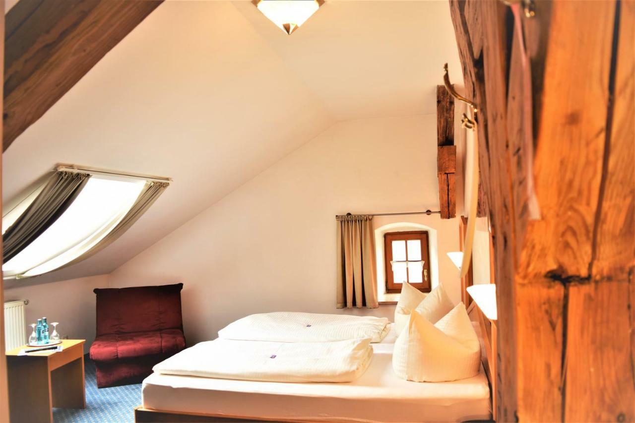 Hotel Zum Braeu キンディング エクステリア 写真