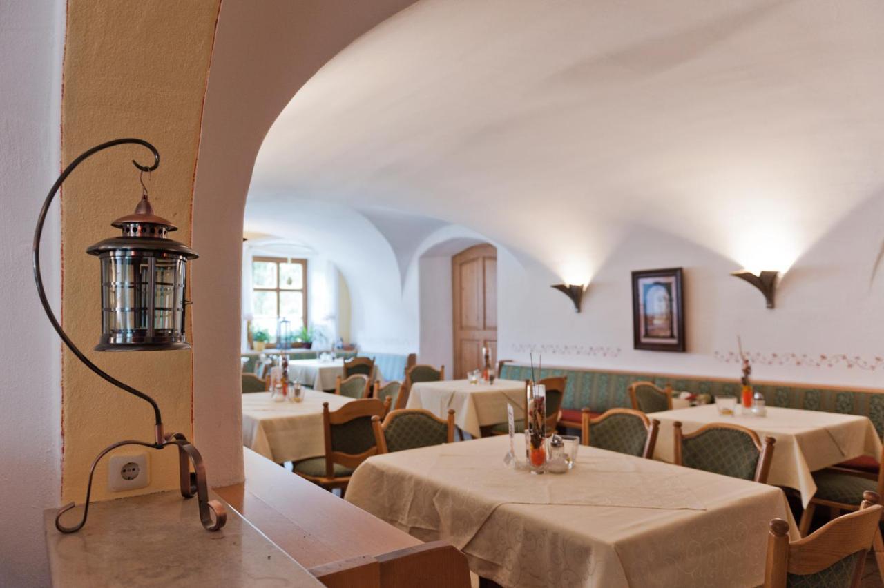 Hotel Zum Braeu キンディング エクステリア 写真